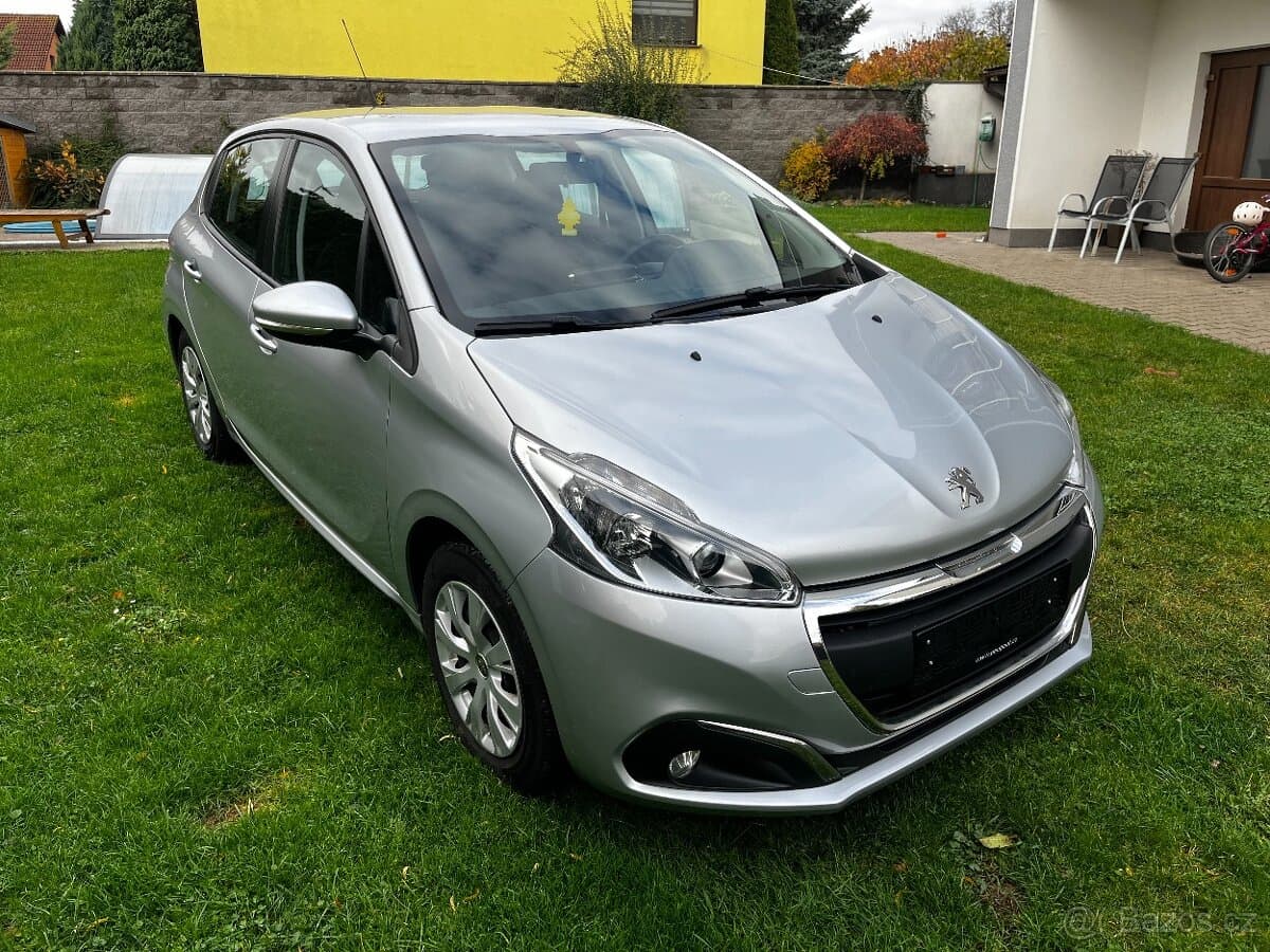 2016 Peugeot 208 - 7