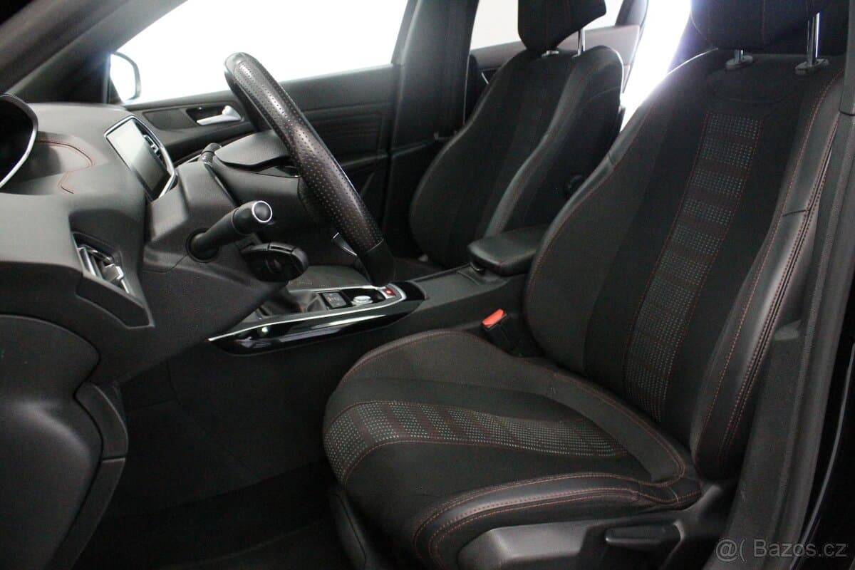 2016 Peugeot 308 - 7