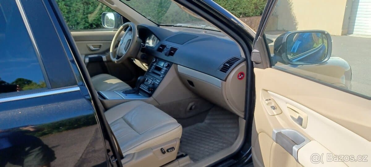 2012 Volvo XC90 - 7