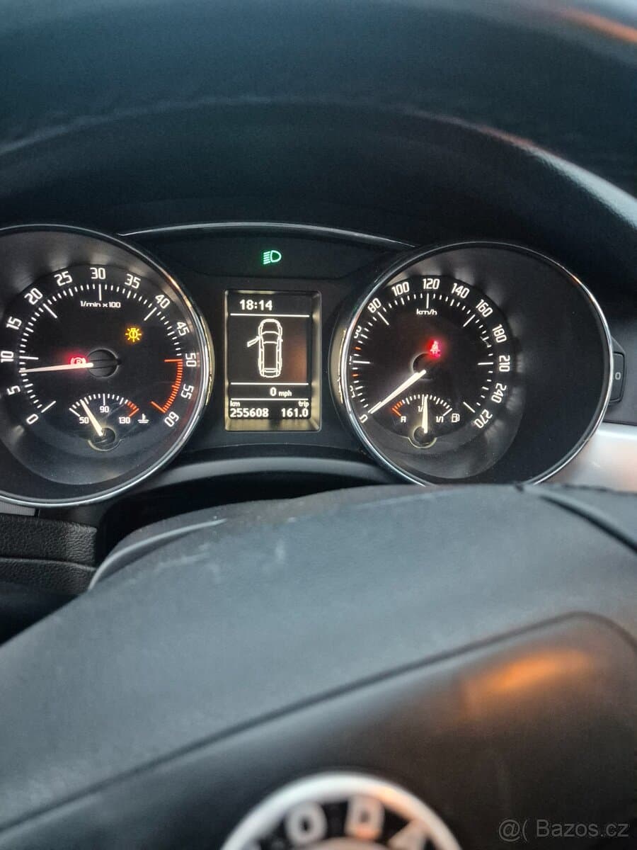 2011 Škoda SUPERB - 7