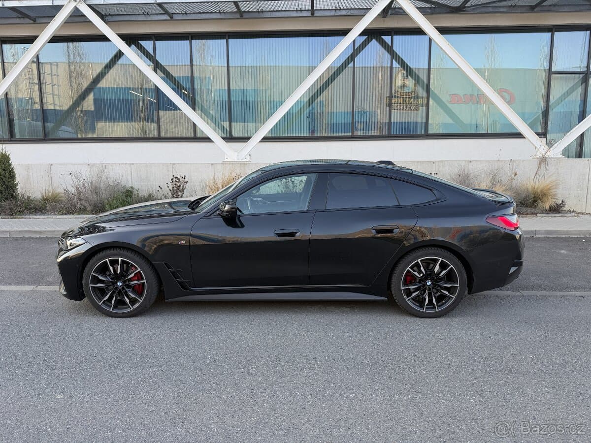 2023 BMW M4 - 7