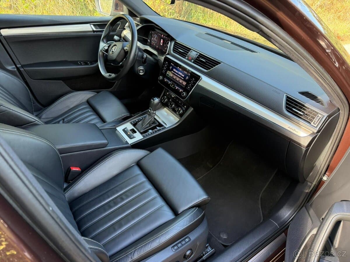 2021 Škoda SUPERB - 7