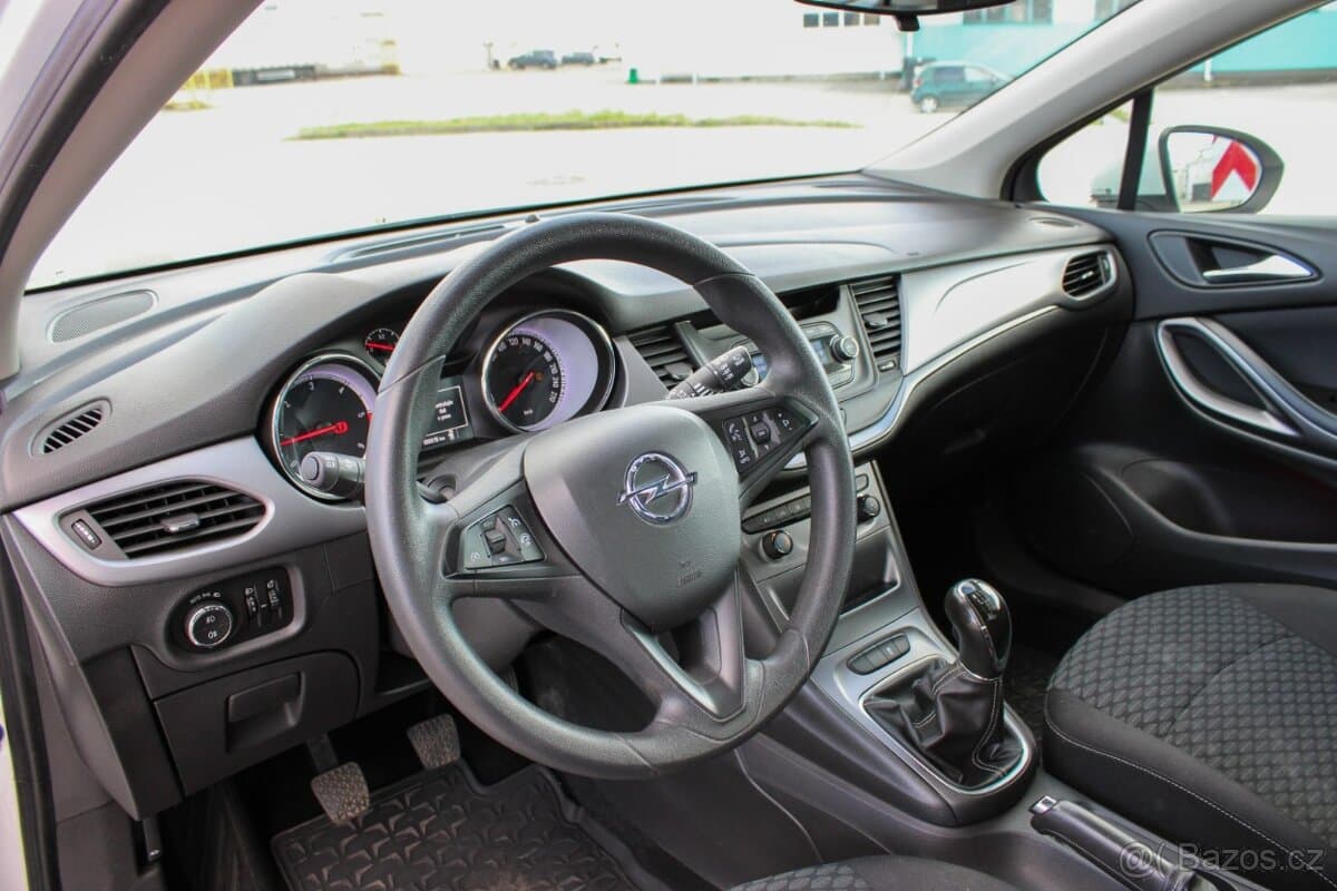 2016 Opel ASTRA - 7