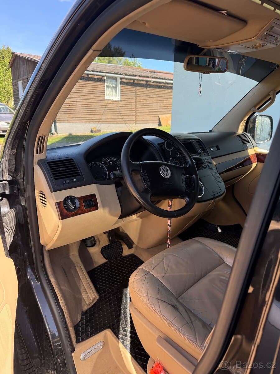 2005 Volkswagen MULTIVAN - 7