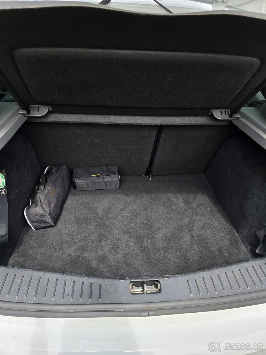 2009 Ford FOCUS - 7