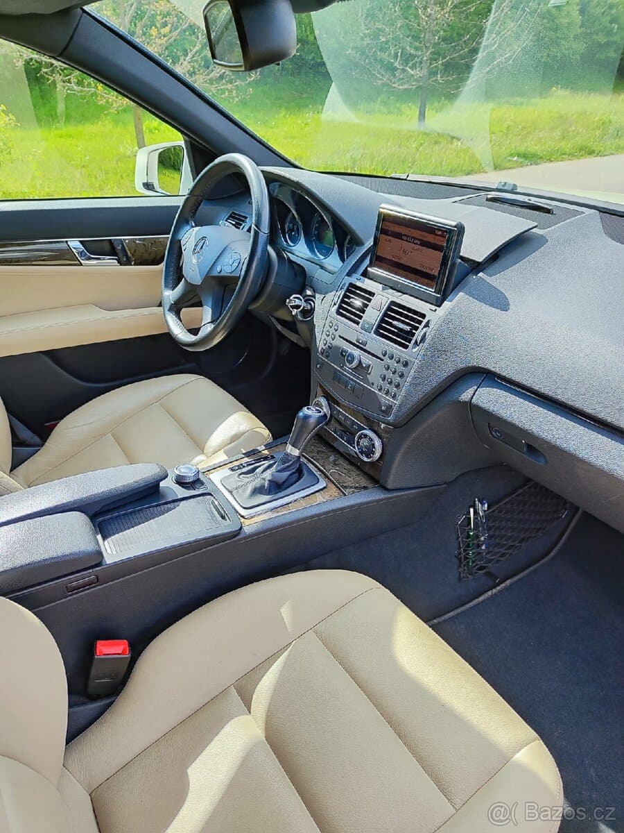 2010 Mercedes-Benz OSTATNÍ - 7