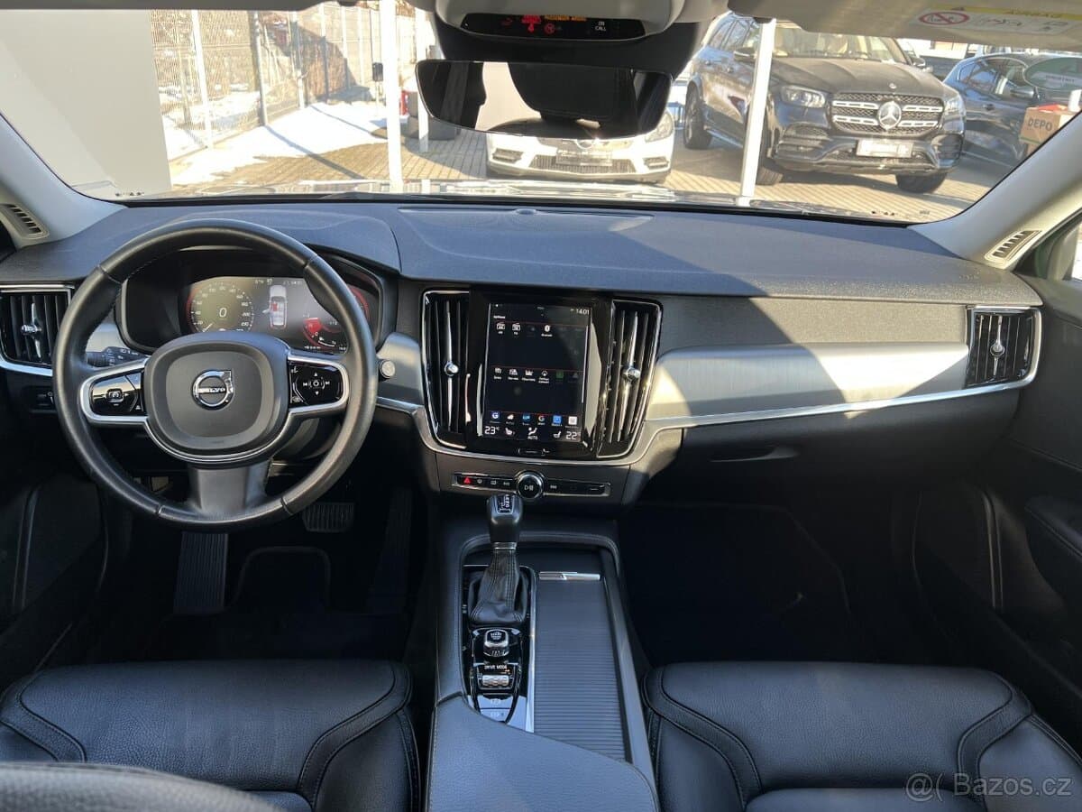 2019 Volvo V90 - 7