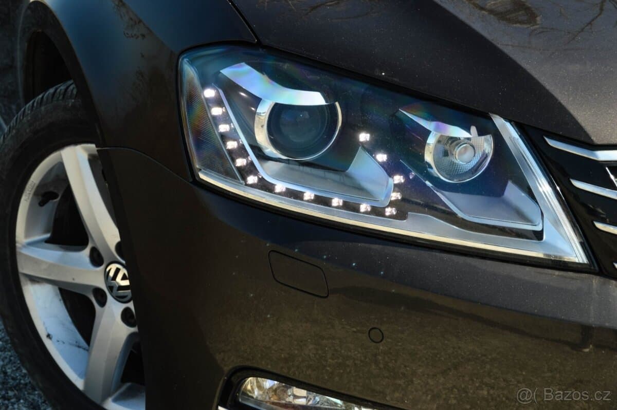 2014 Volkswagen PASSAT - 7