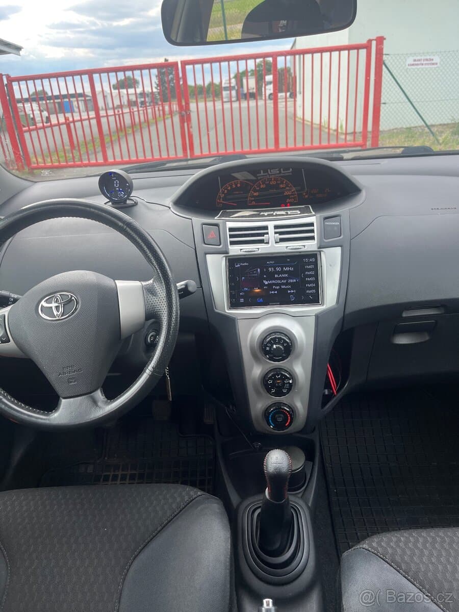 2008 Toyota YARIS - 7