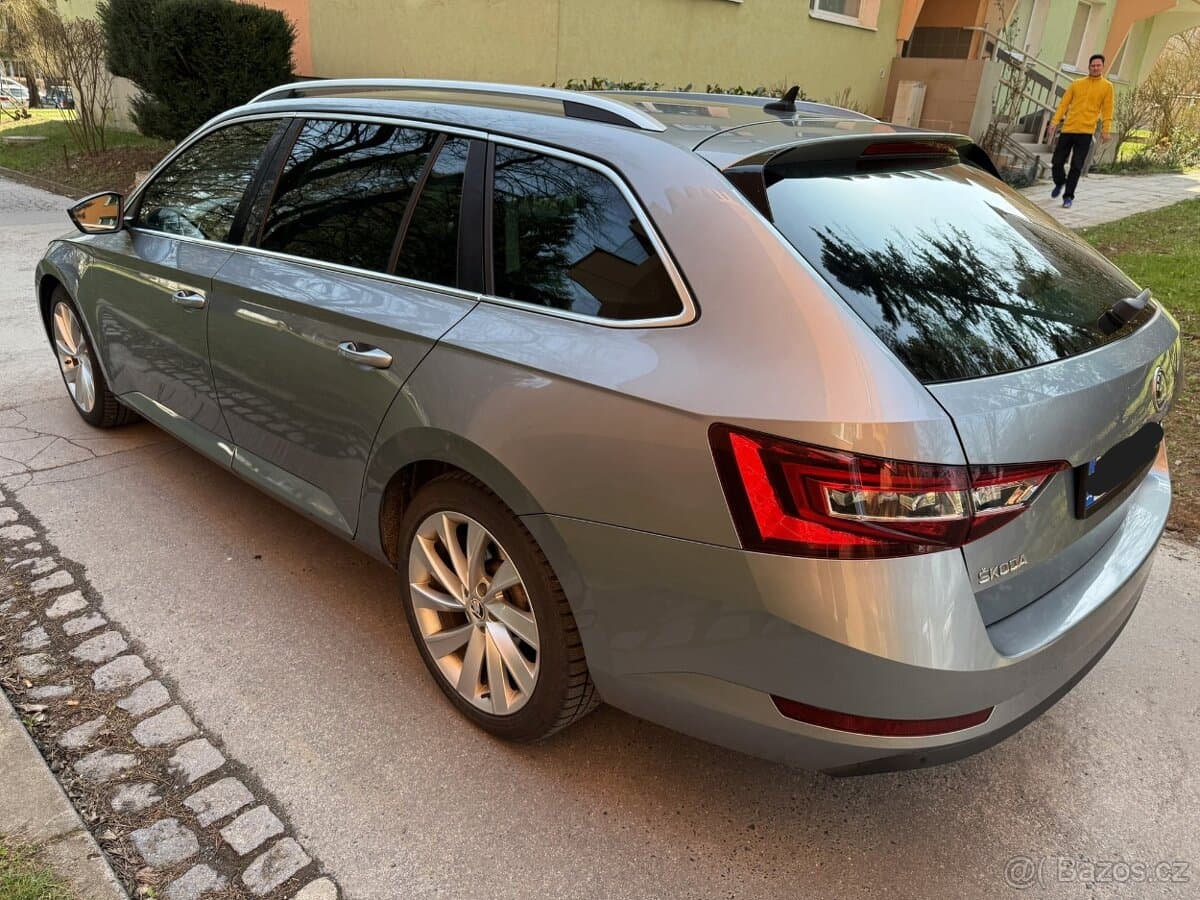 2016 Škoda SUPERB - 7