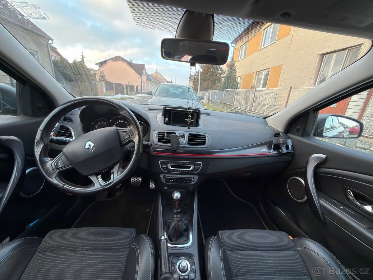 Renault MEGANE - 7