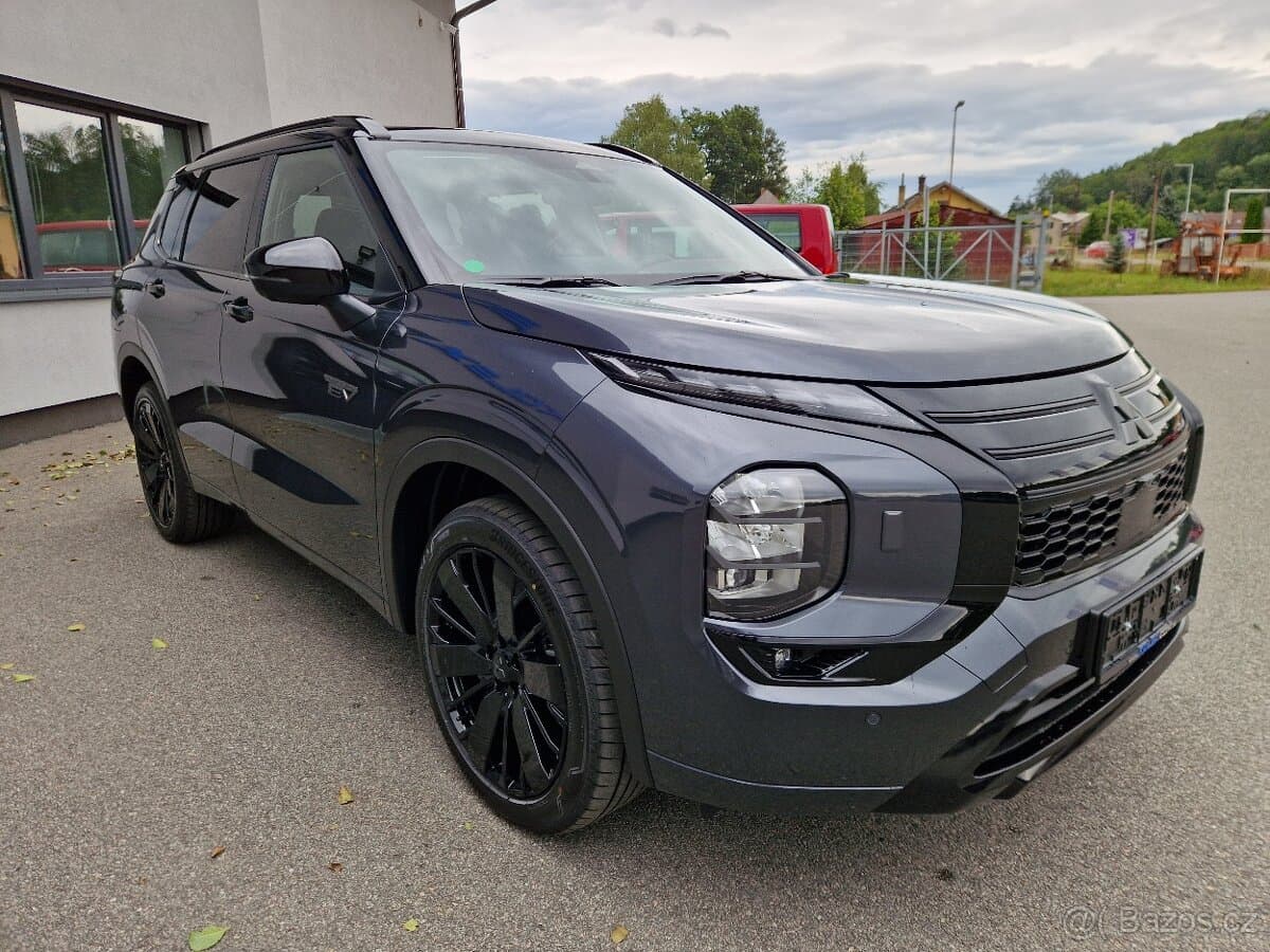 2026 Mitsubishi OUTLANDER - 7