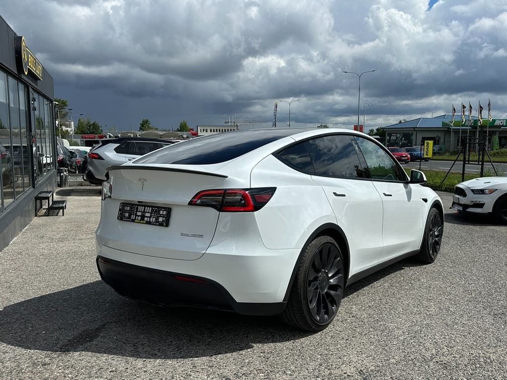 2023 Tesla MODEL Y - 7