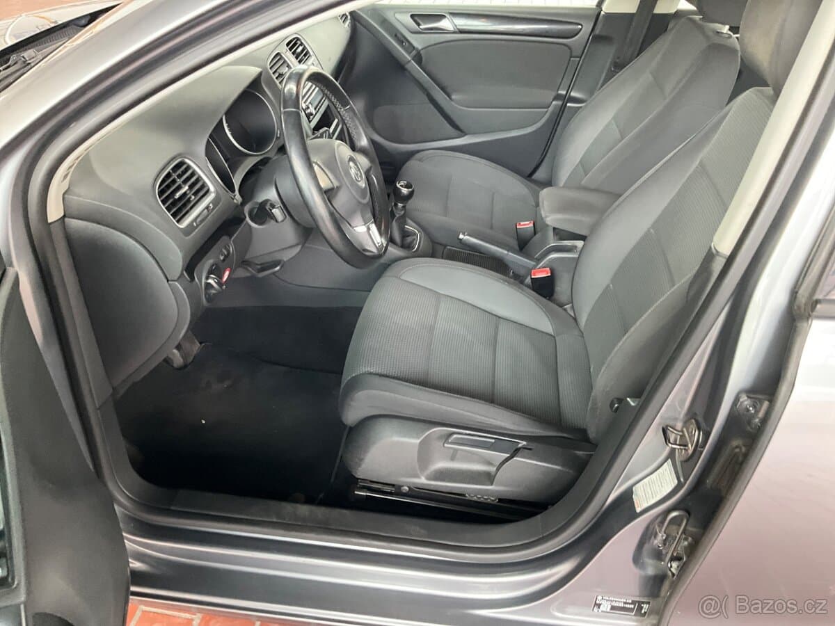 2010 Volkswagen GOLF - 7