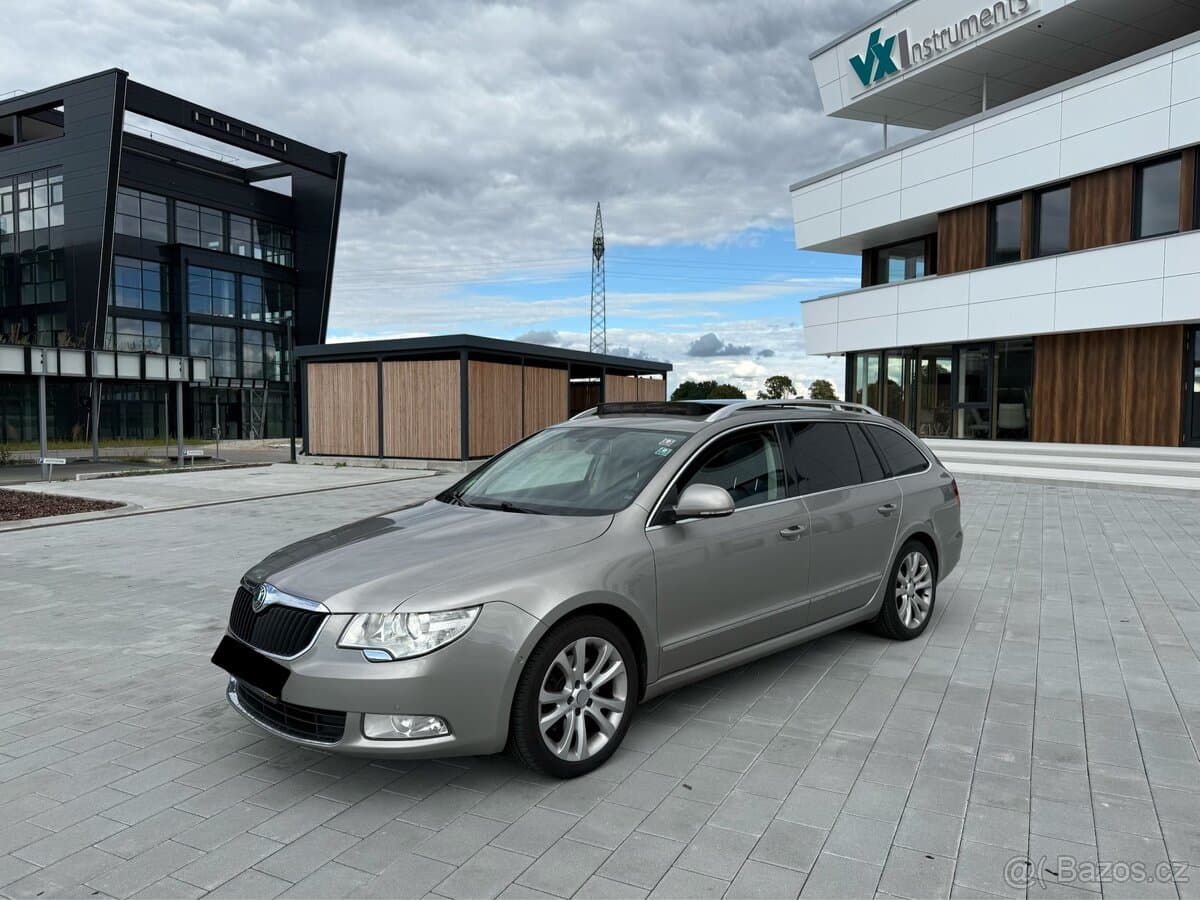 2012 Škoda SUPERB - 7