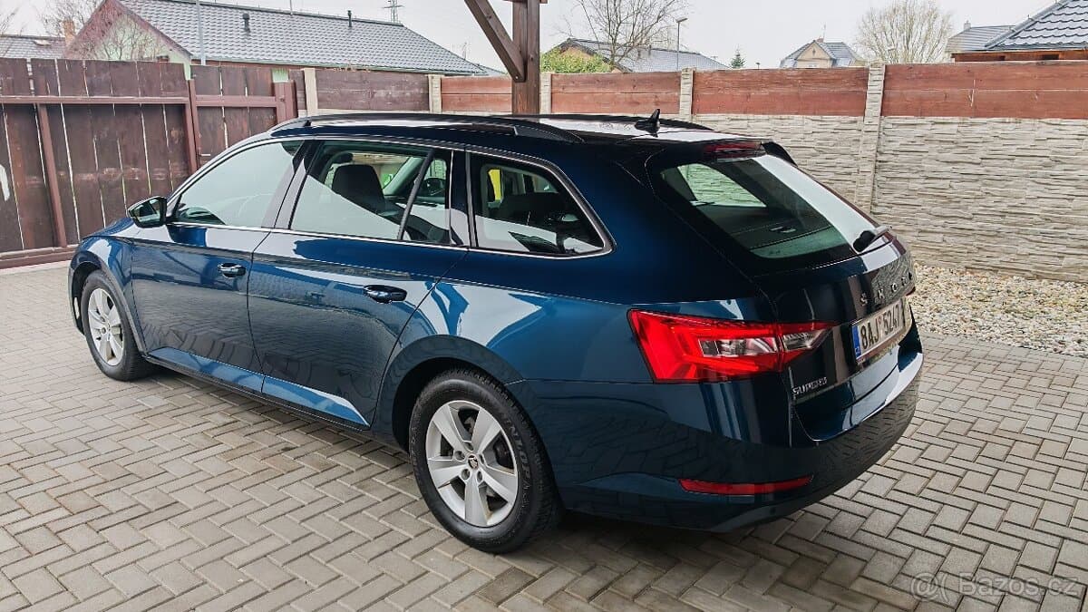 2020 Škoda SUPERB - 7