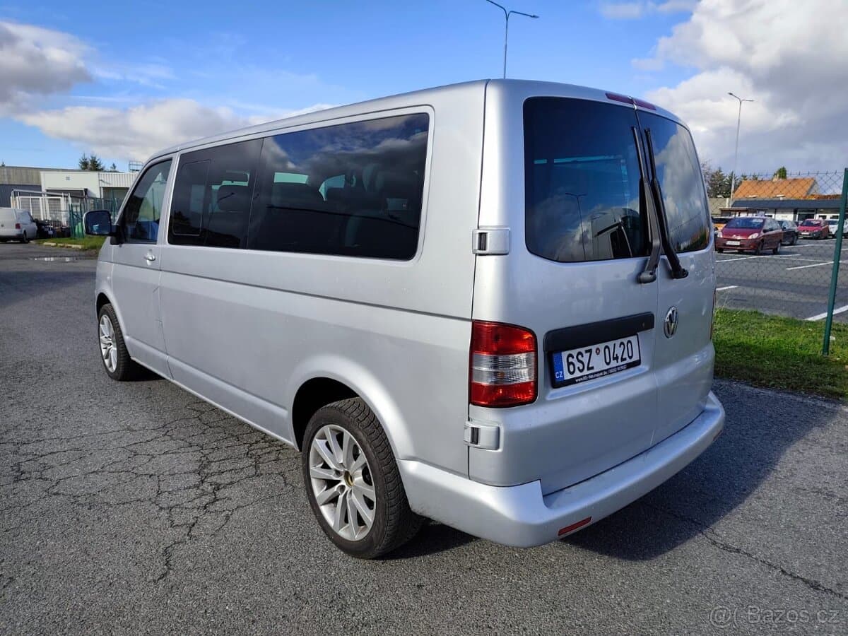 Volkswagen CARAVELLE - 7