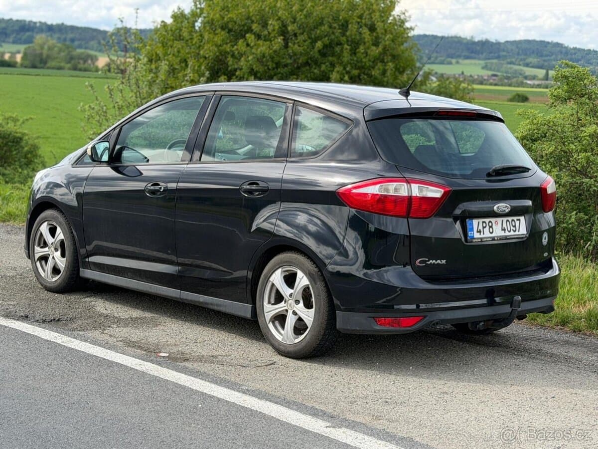 2011 Ford C-MAX - 7