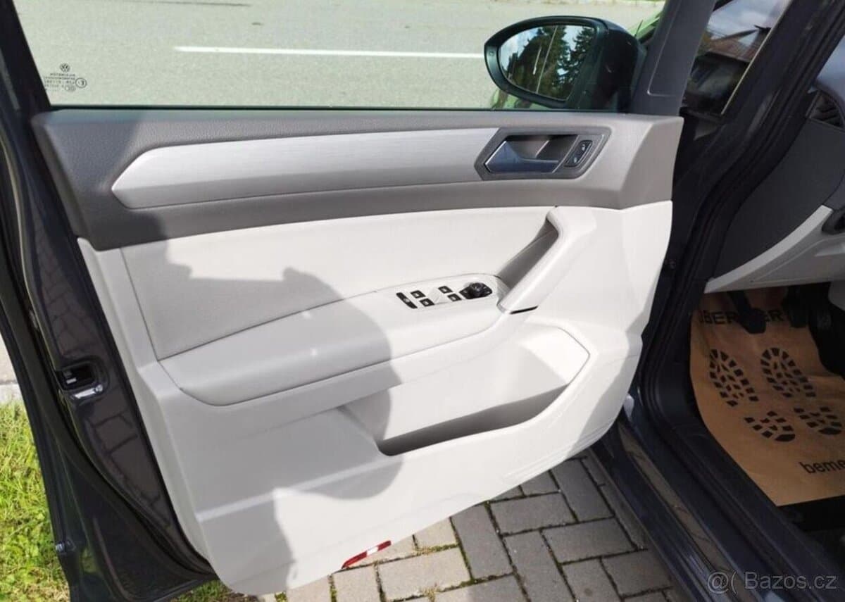2016 Volkswagen TOURAN - 7