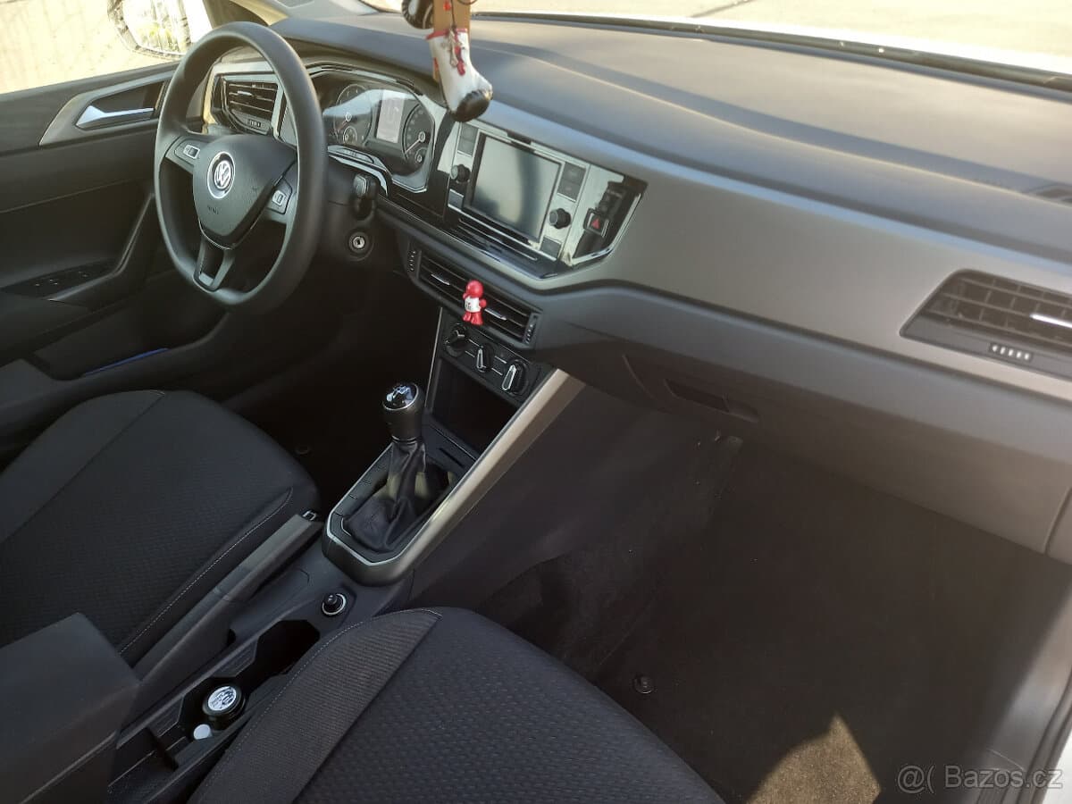 2020 Volkswagen POLO - 7