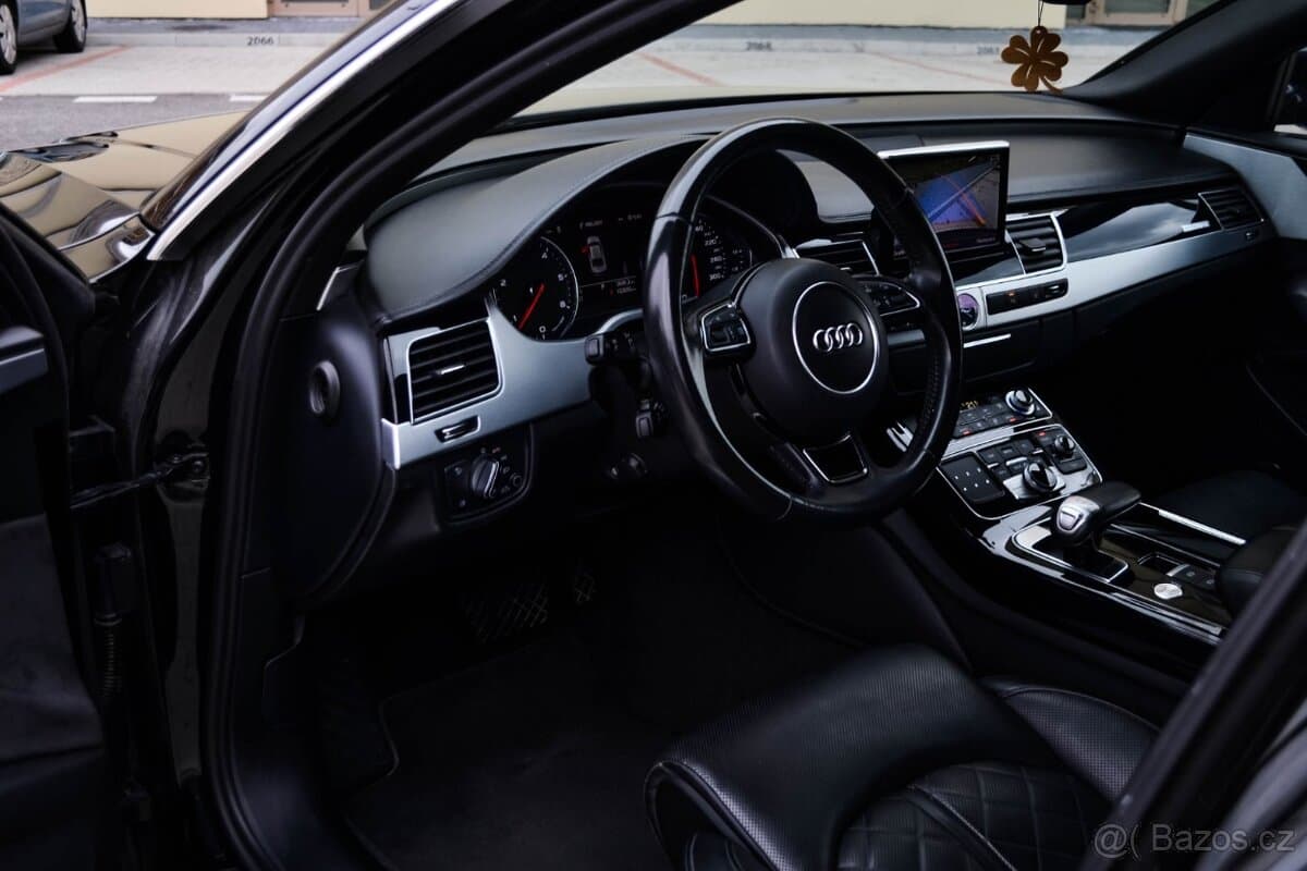 2016 Audi A8 - 7