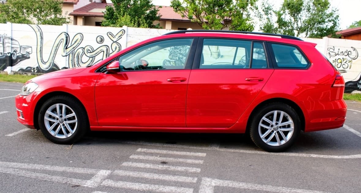 2020 Volkswagen GOLF - 7