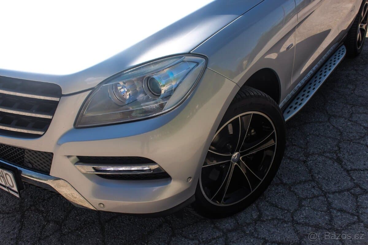 2011 Mercedes-Benz M-CLASS - 7