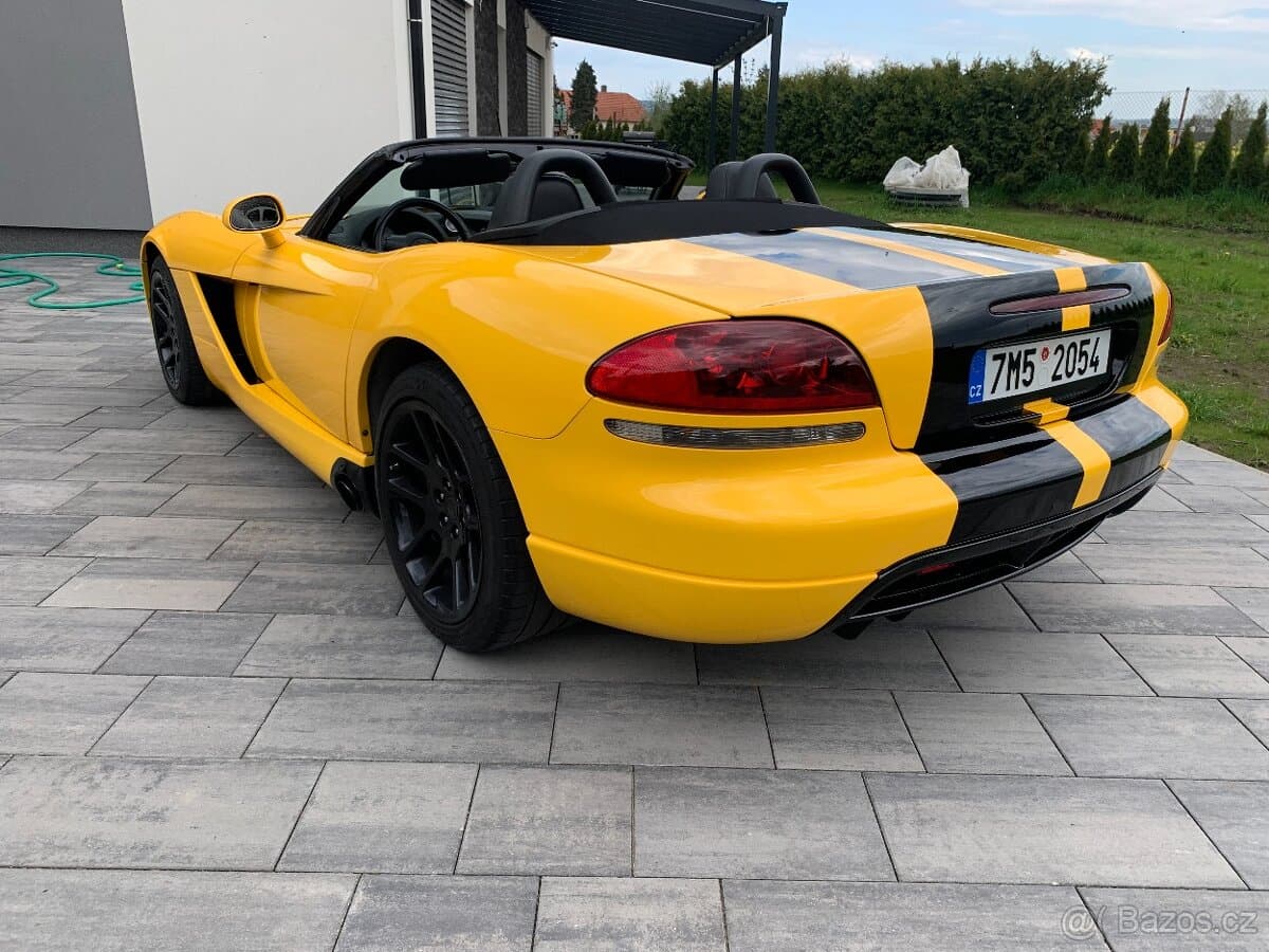 Dodge VIPER - 7