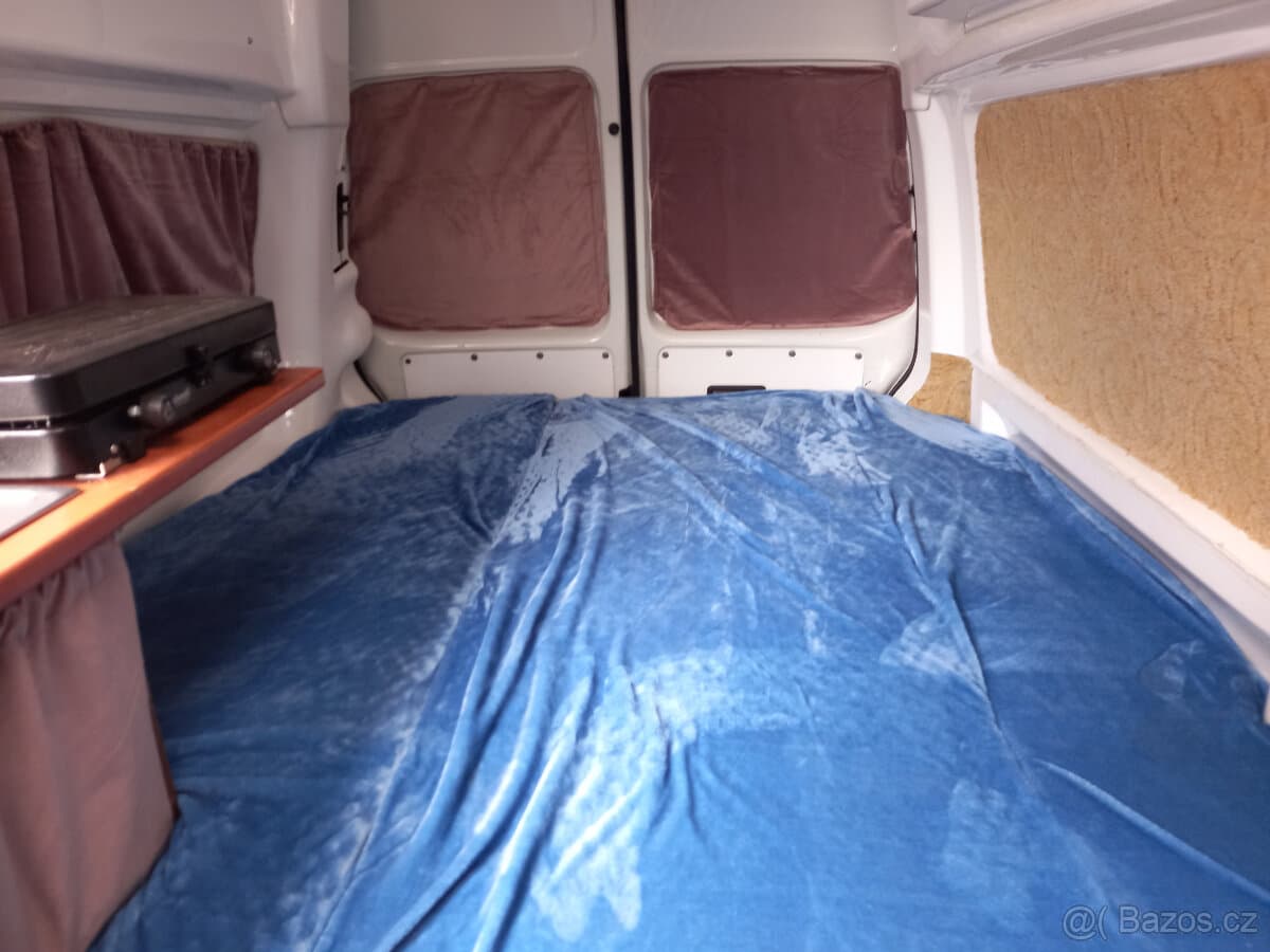 2010 Volkswagen TRANSPORTER - 7