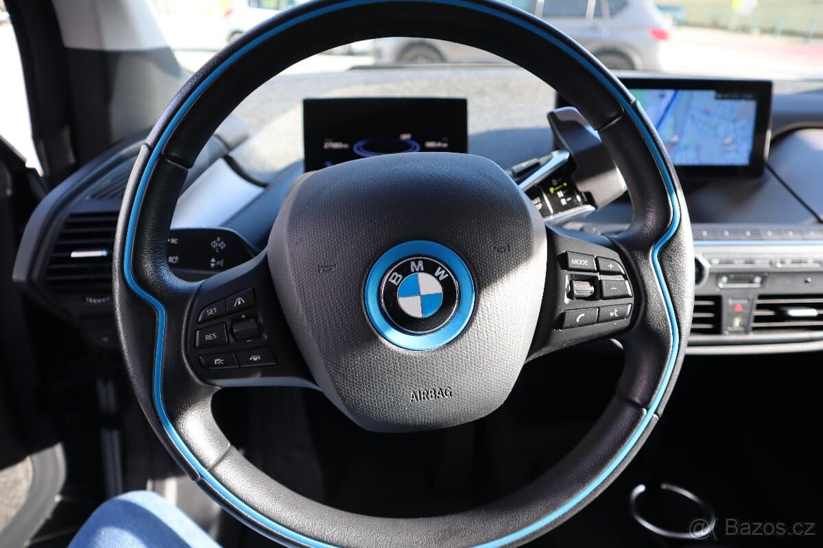 2020 BMW i3 - 7