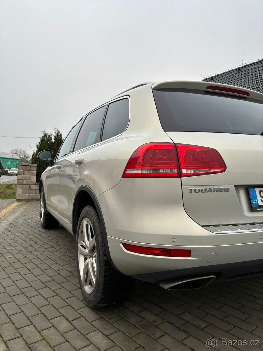 2014 Volkswagen TOUAREG - 7