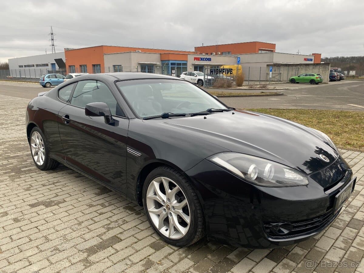 Hyundai COUPE - 7