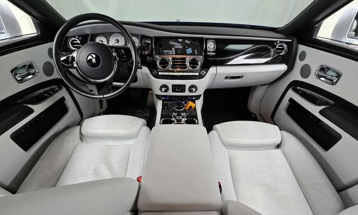 2019 Rolls-Royce GHOST - 7