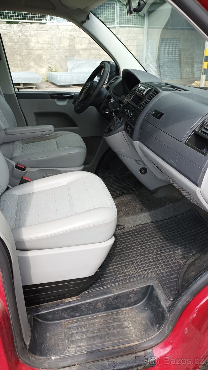 2010 Volkswagen TRANSPORTER - 7