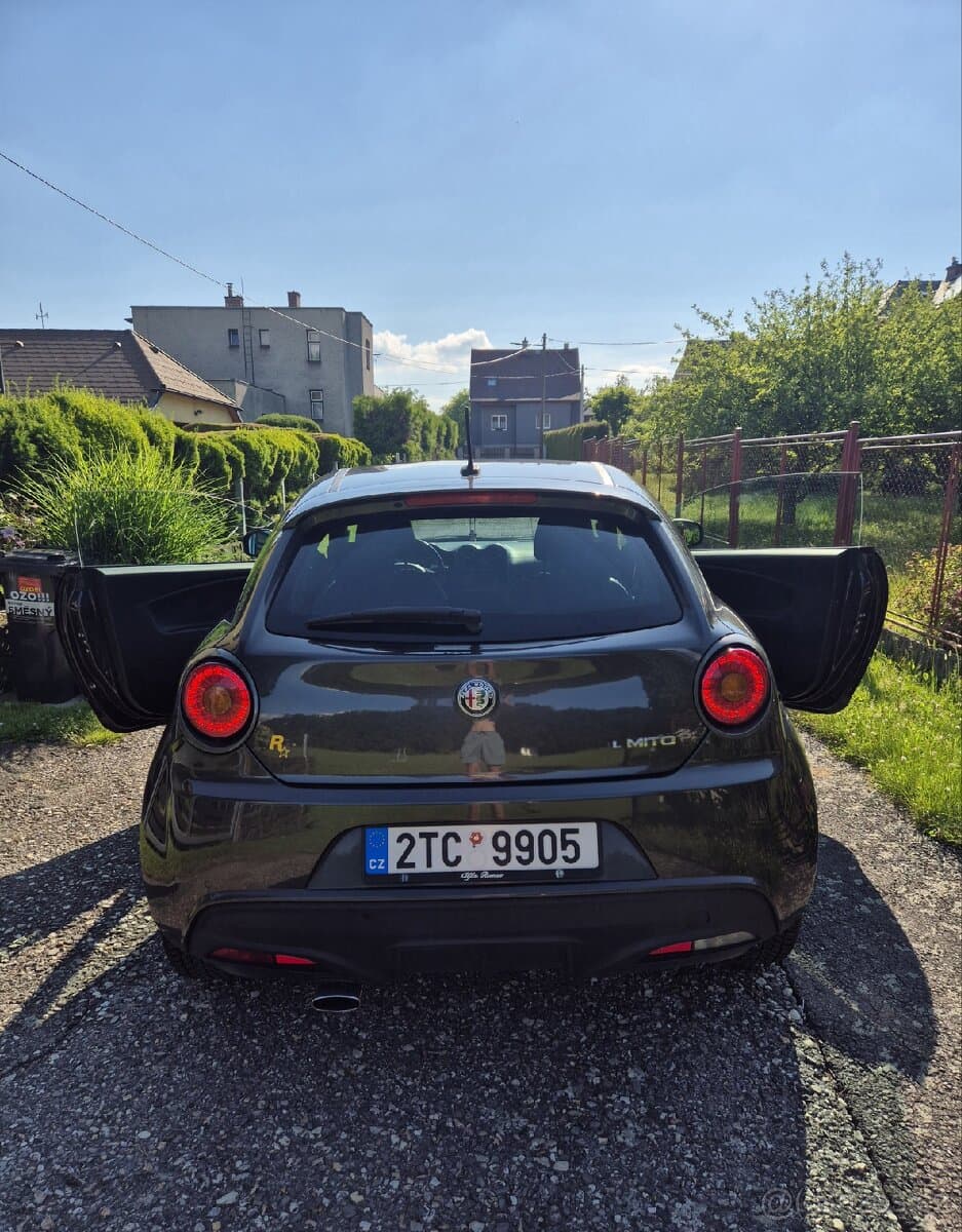 2017 Alfa Romeo MITO - 7