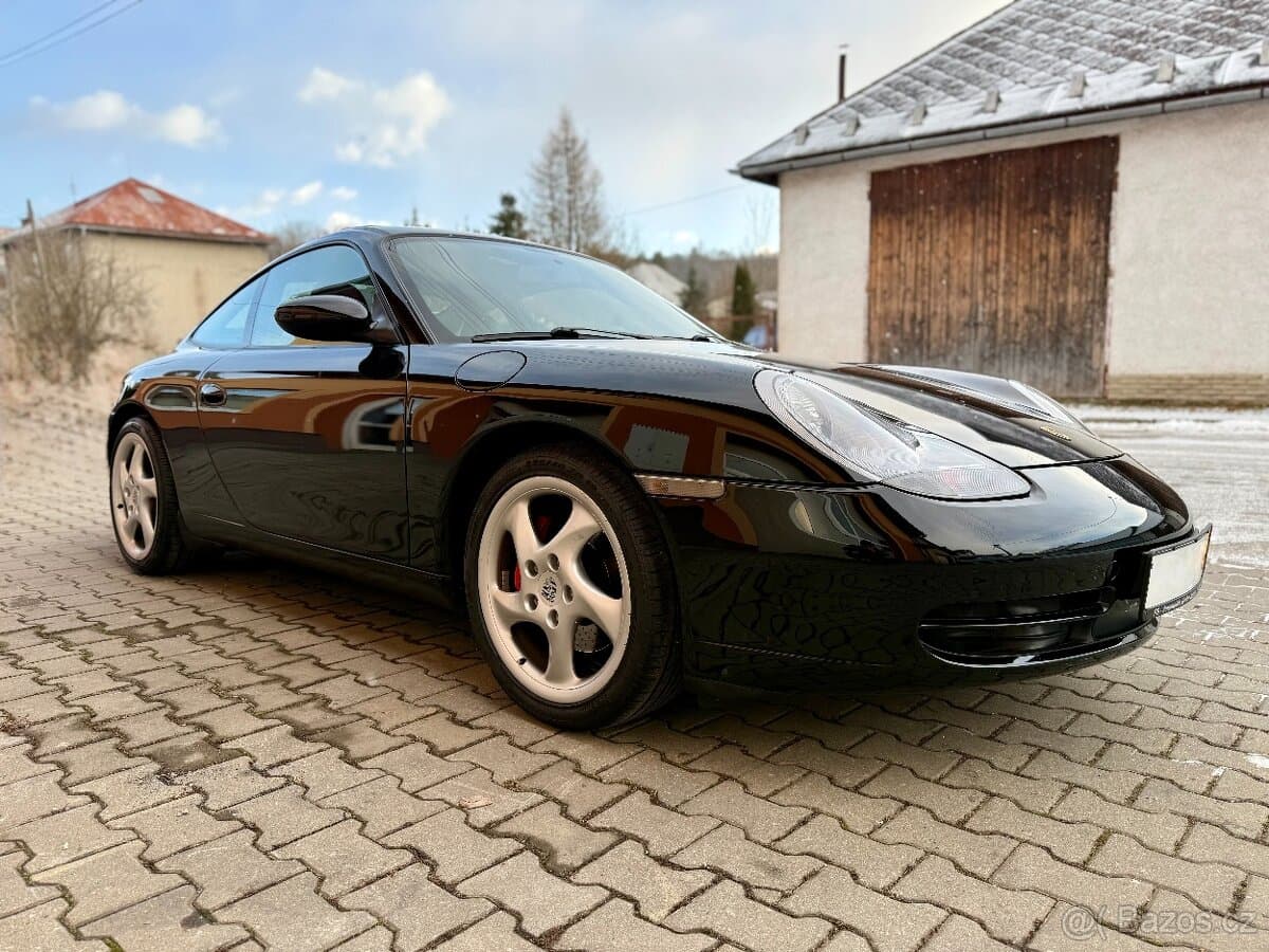 2001 Porsche 911 - 7