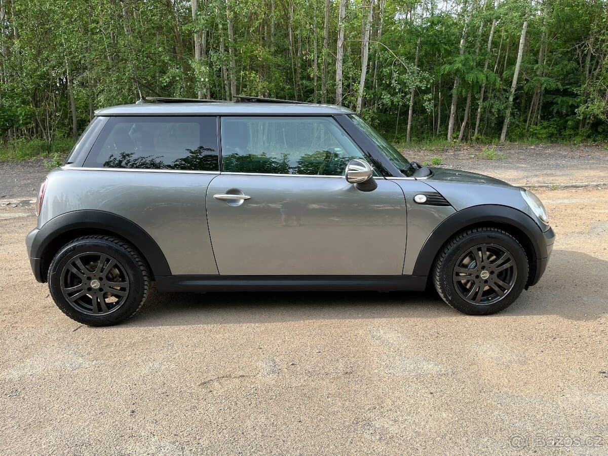 2009 Mini COOPER - 7