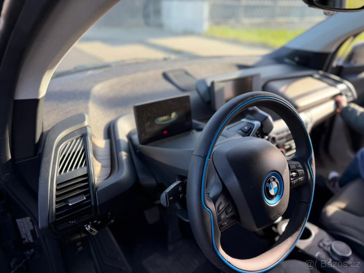 2016 BMW i3 - 7