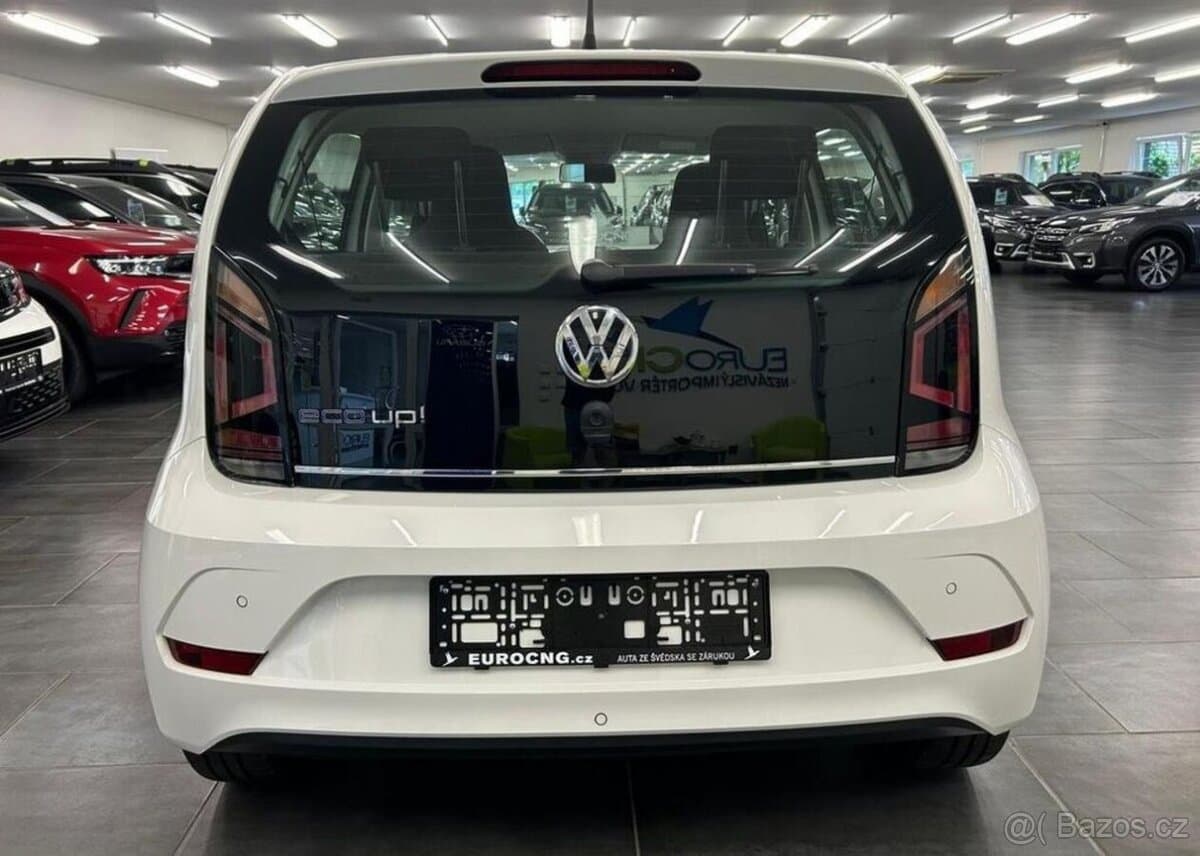 2017 Volkswagen UP! - 7