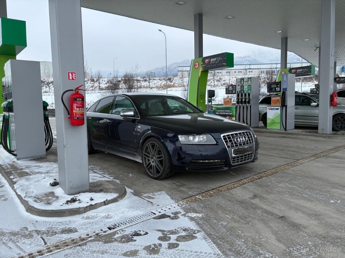 2006 Audi S6 - 7