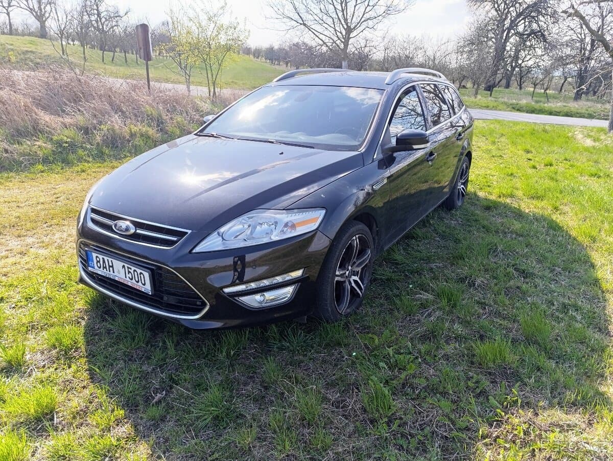 2011 Ford MONDEO - 7
