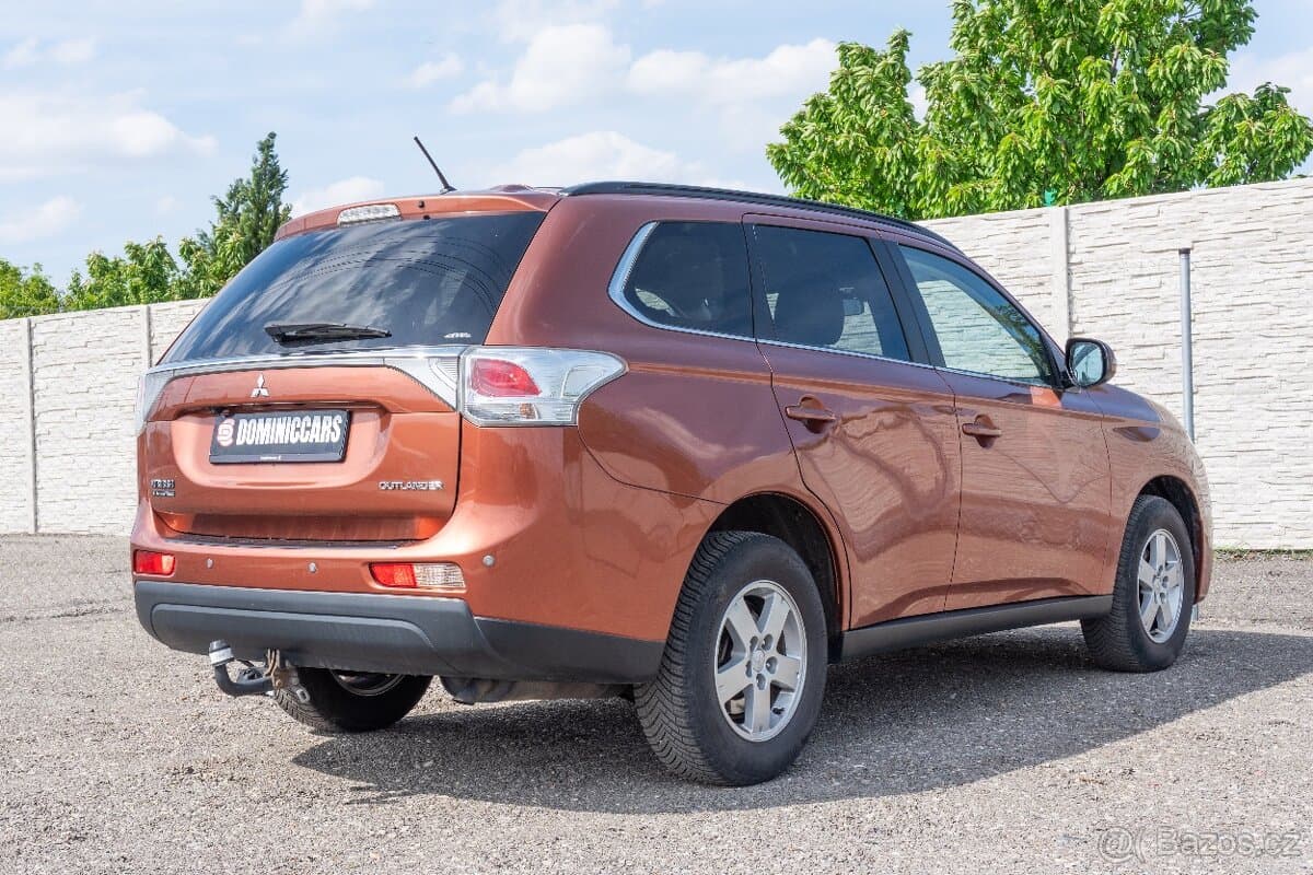 2013 Mitsubishi OUTLANDER - 7