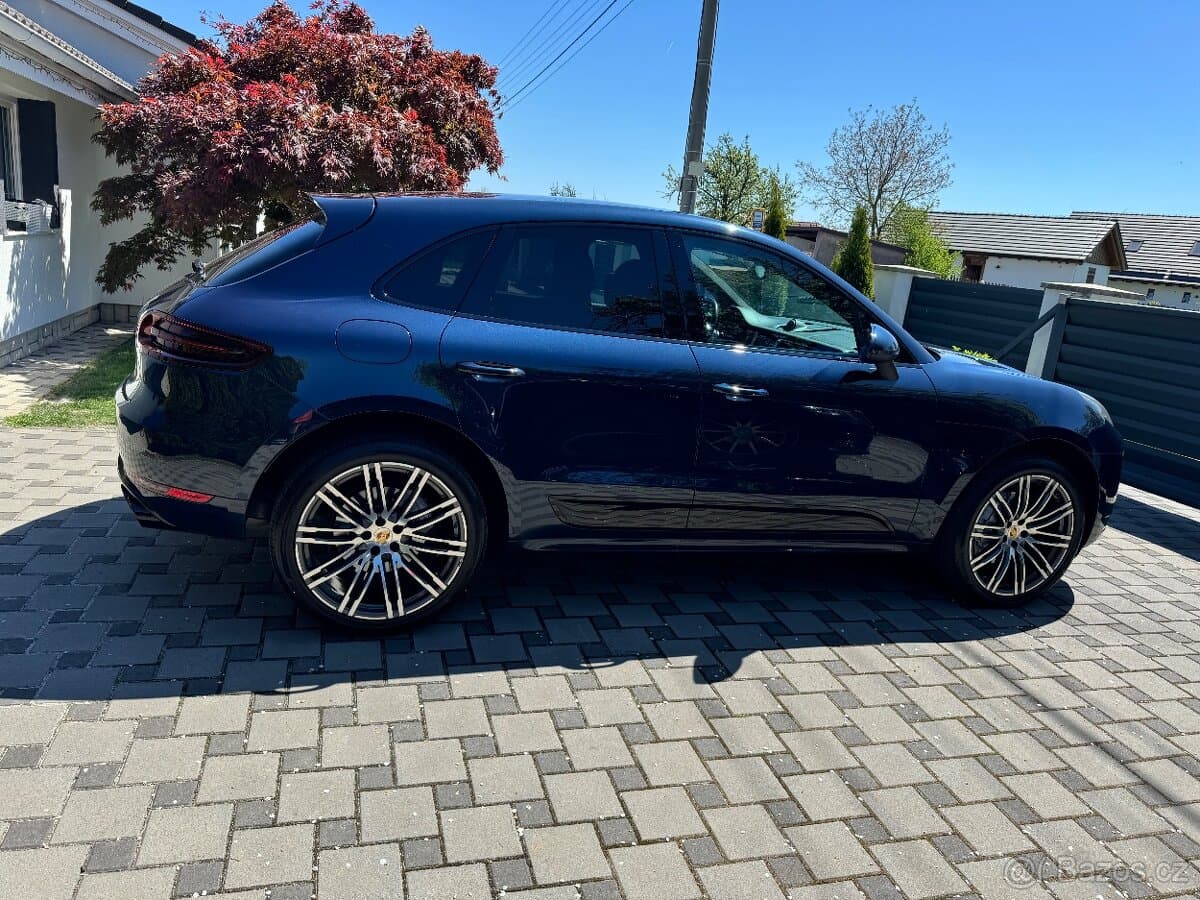 2015 Porsche MACAN - 7