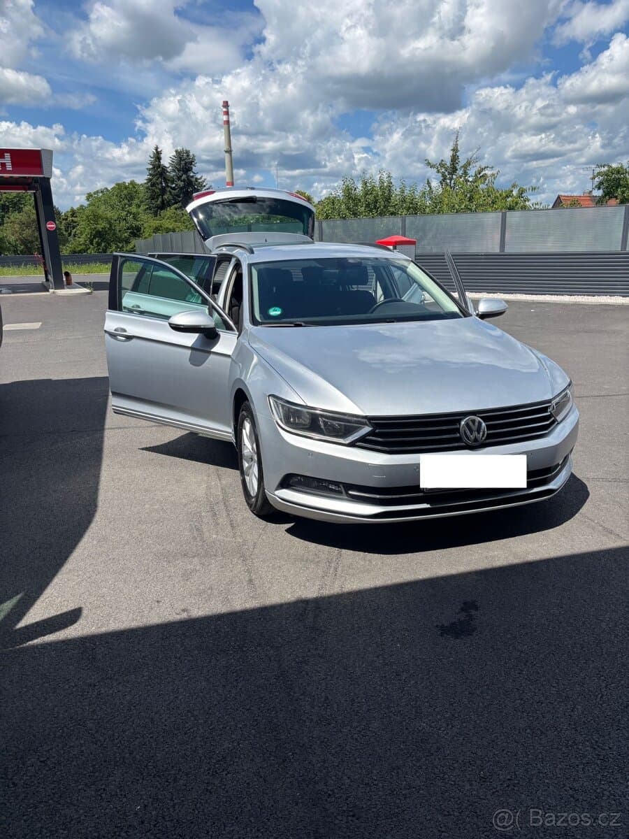 2015 Volkswagen PASSAT - 7