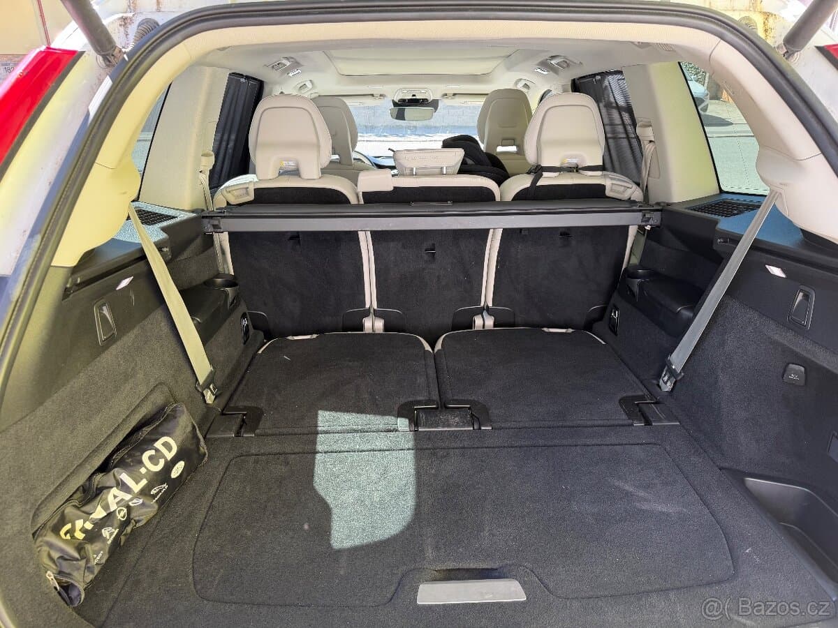 2020 Volvo XC90 - 7