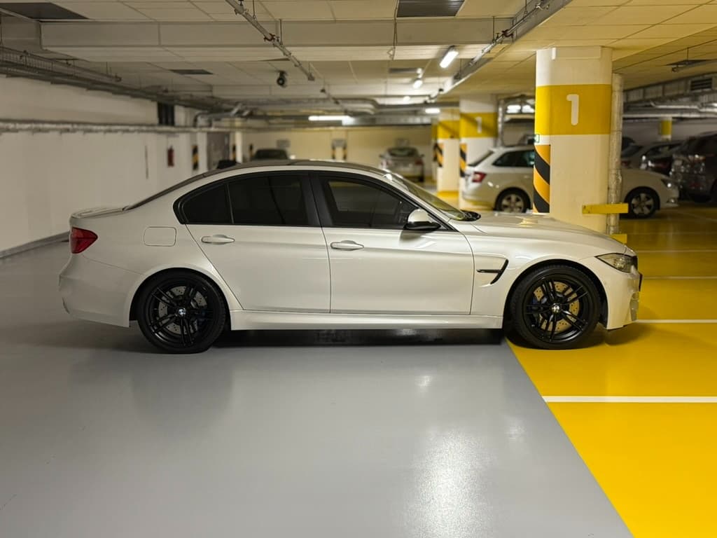 2016 BMW M3 - 7