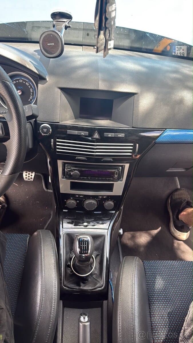 Opel ASTRA - 7
