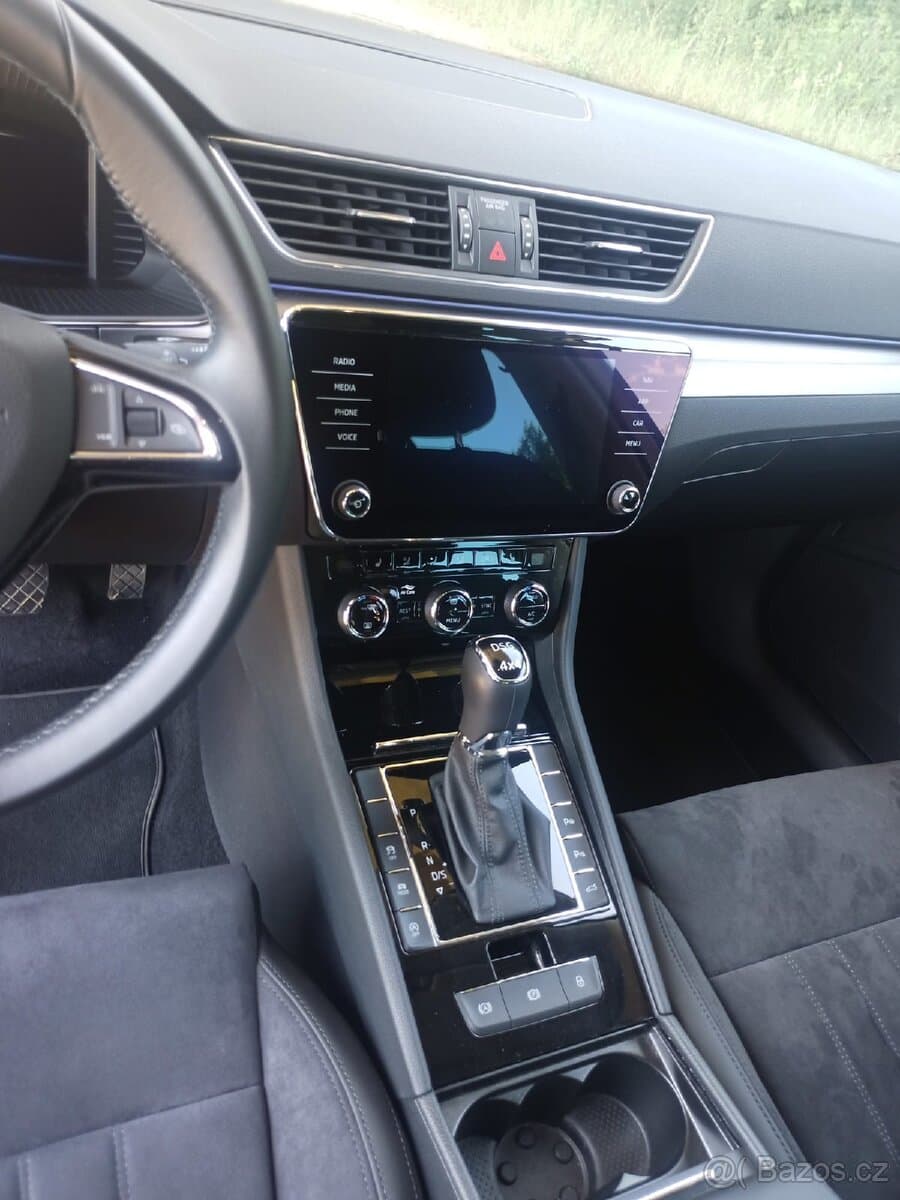 2019 Škoda SUPERB - 7