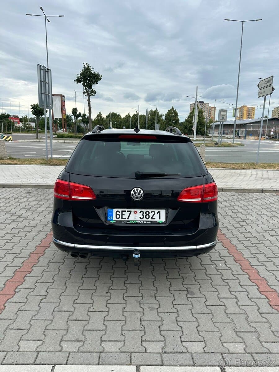 2013 Volkswagen PASSAT - 7