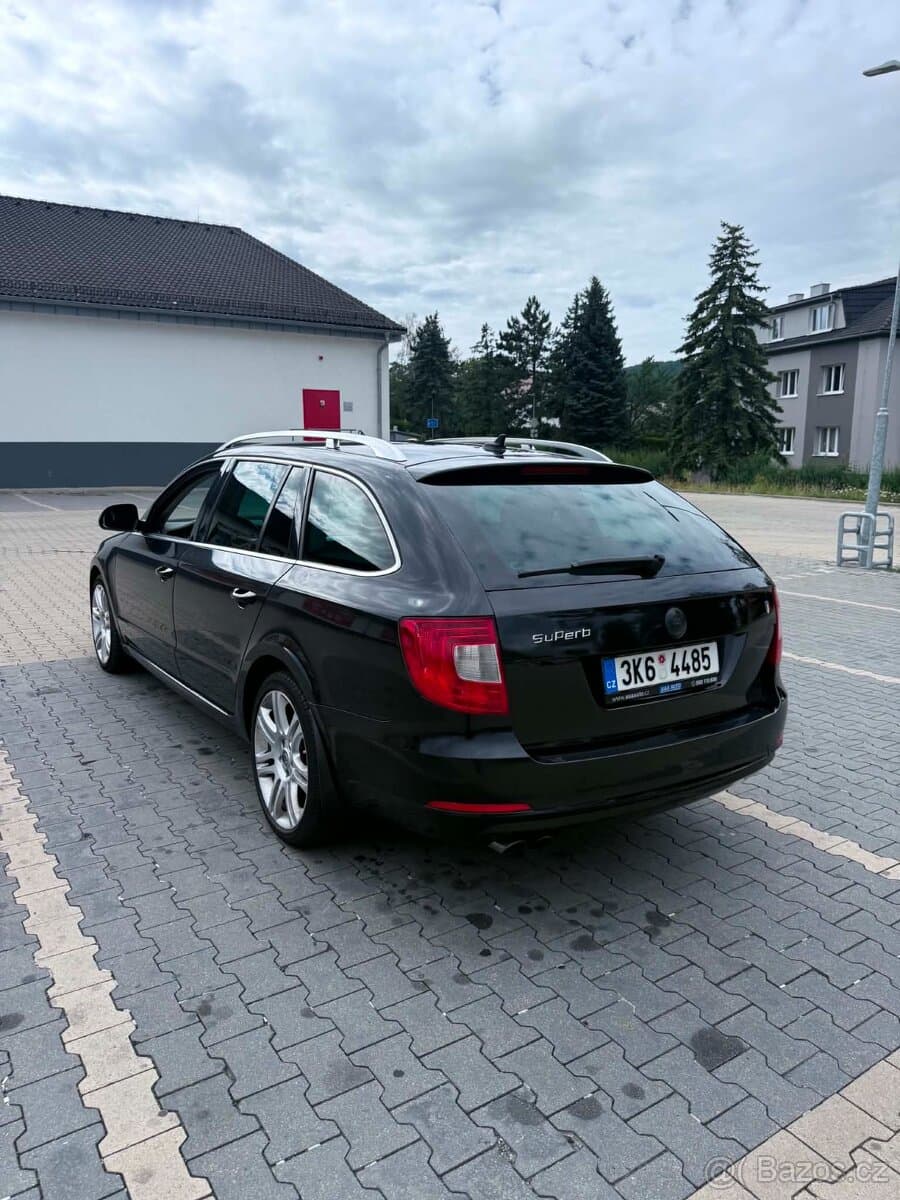 2010 Škoda SUPERB - 7